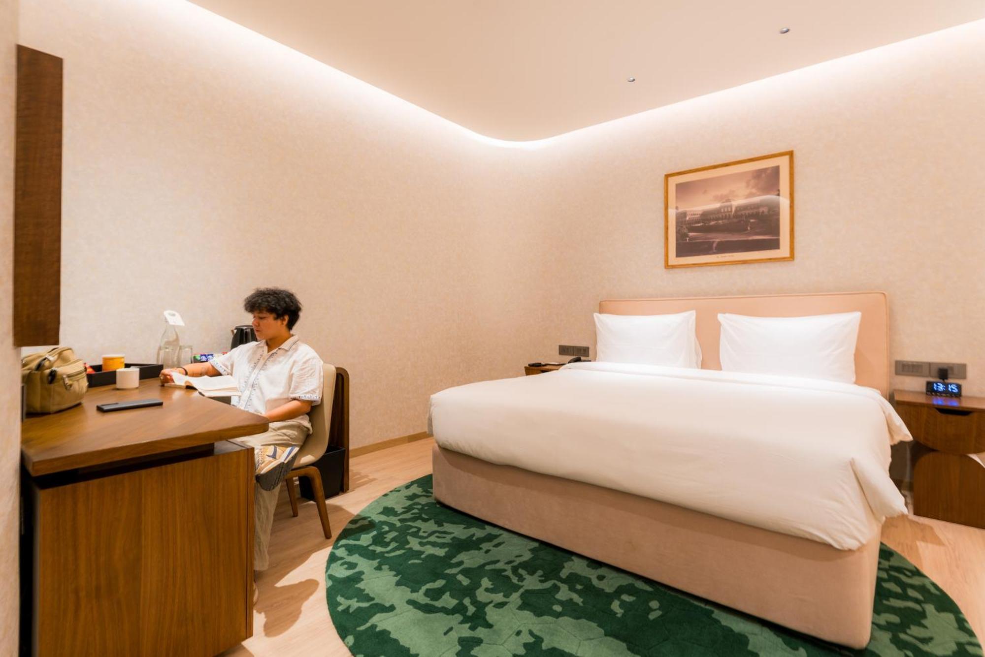 080 Transit Hotel, T2 Turuvekere Dış mekan fotoğraf