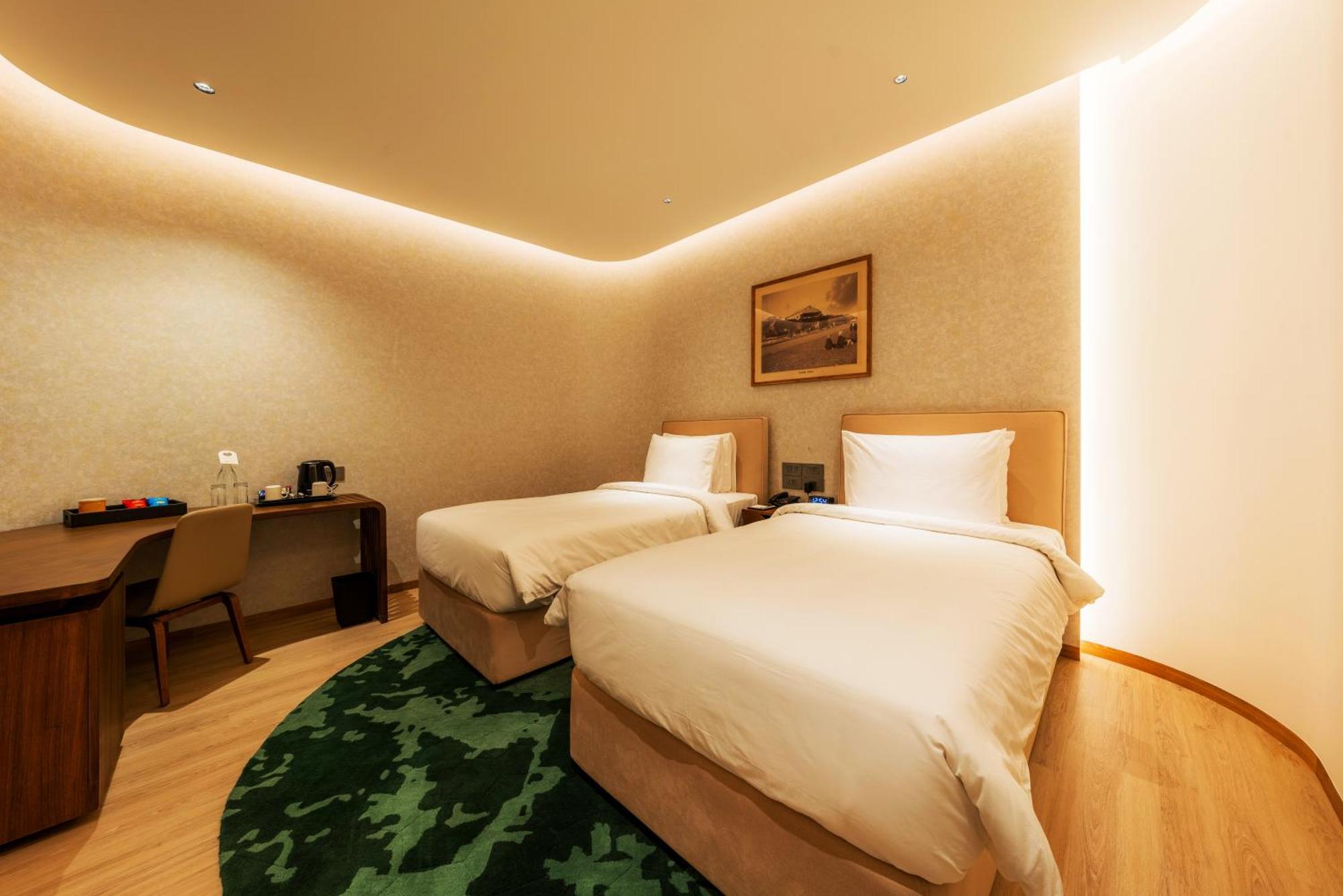080 Transit Hotel, T2 Turuvekere Dış mekan fotoğraf